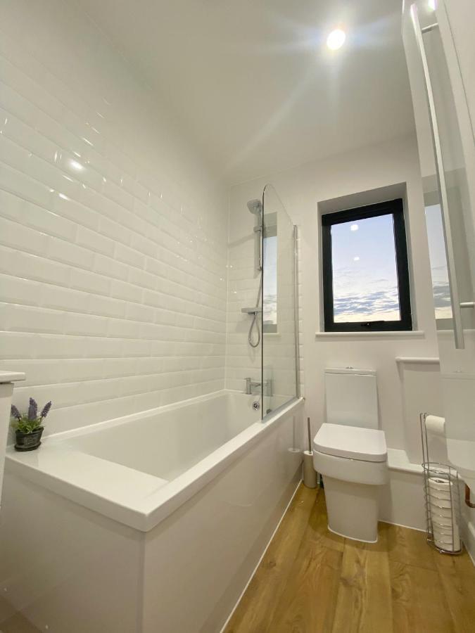 Stylish & Spacious Apartment Royal Tunbridge Wells Luaran gambar