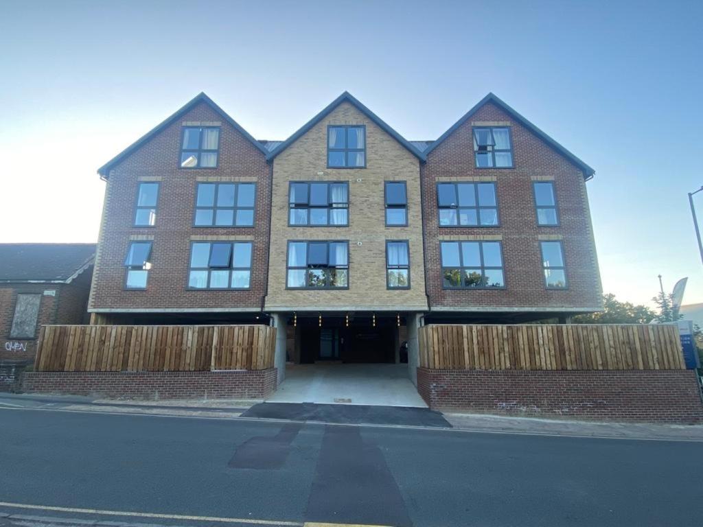 Stylish & Spacious Apartment Royal Tunbridge Wells Luaran gambar